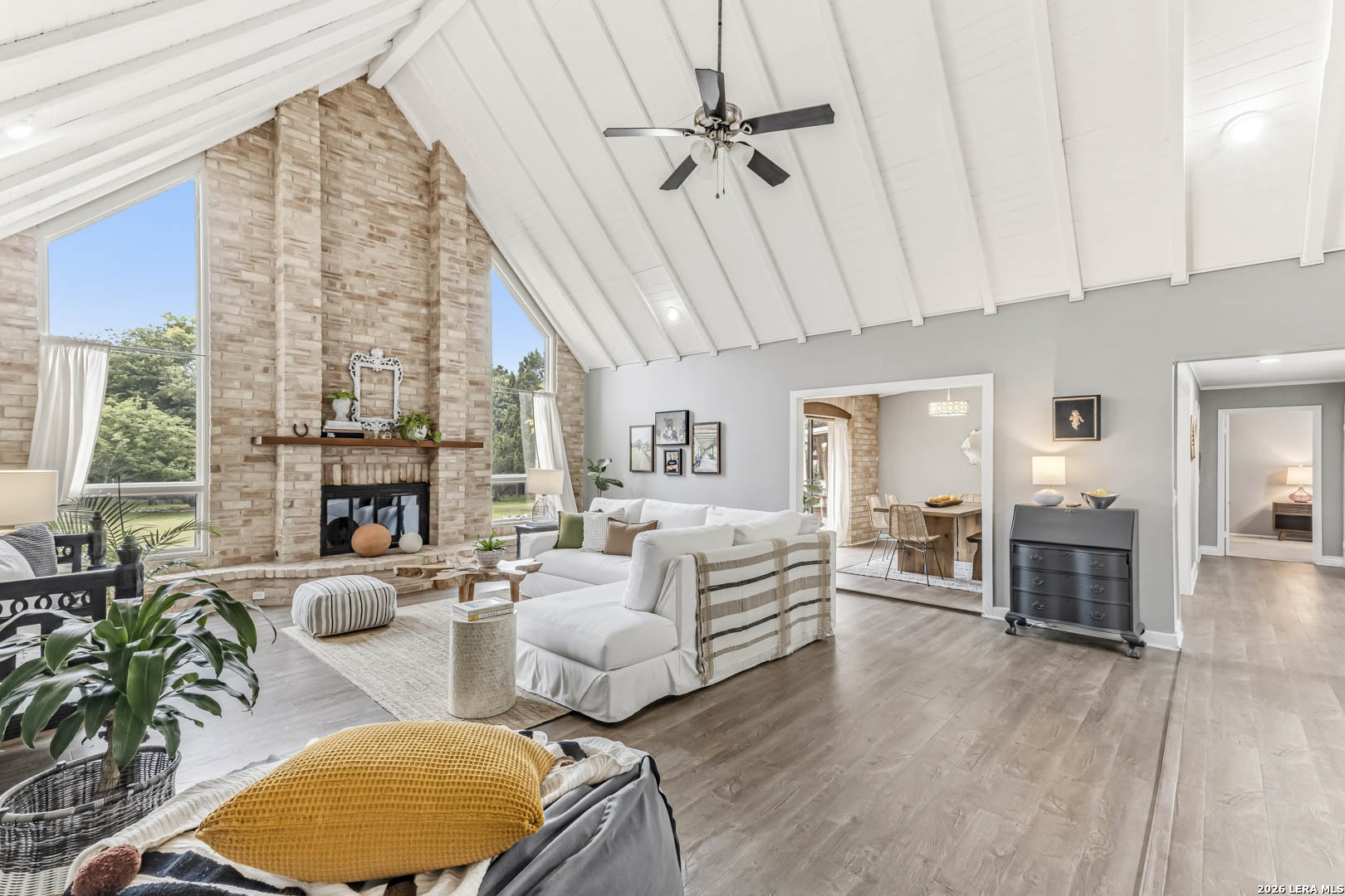 8433 Oak Thicket San Antonio TX 78255