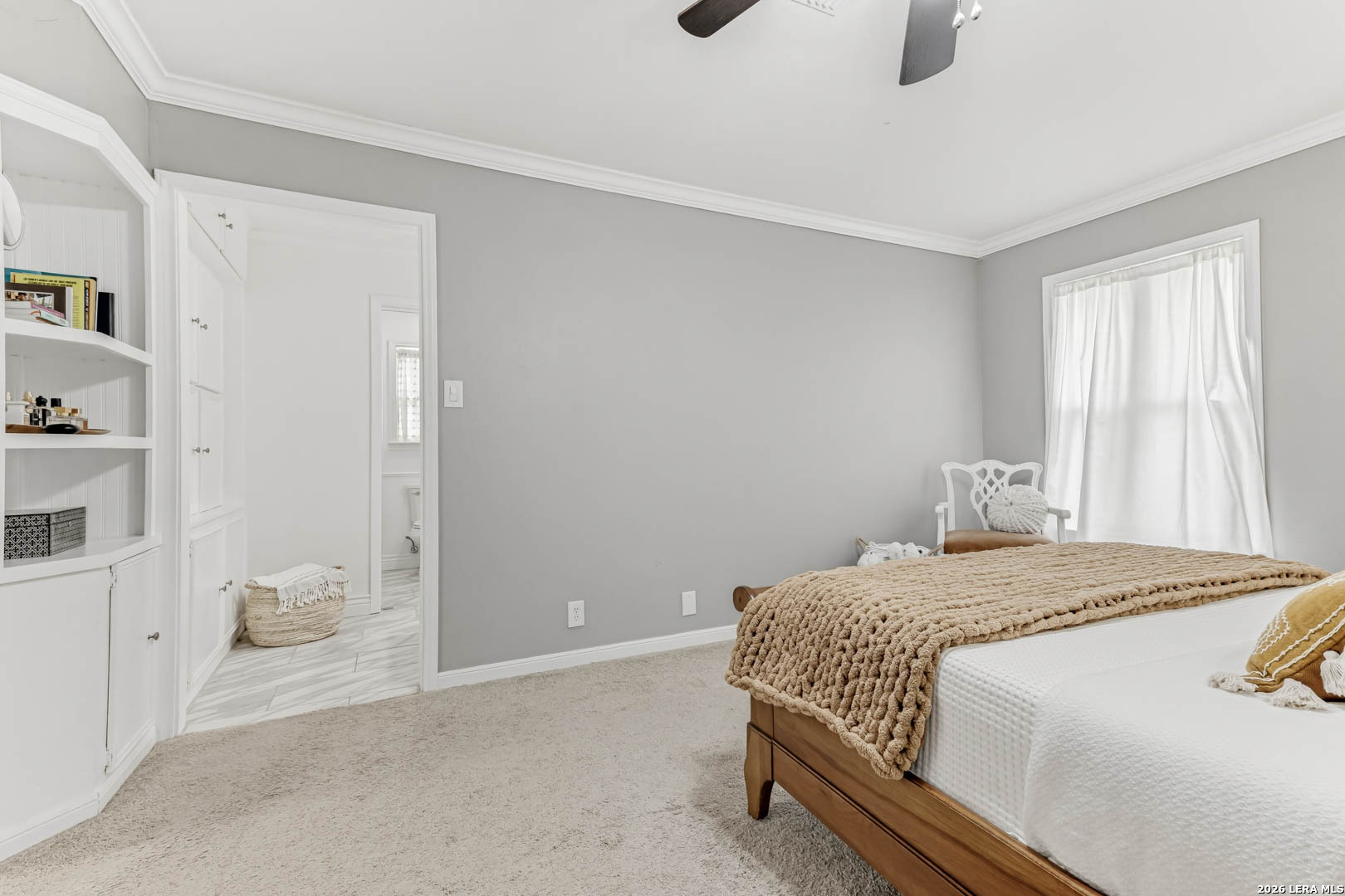 8433 Oak Thicket San Antonio TX 78255