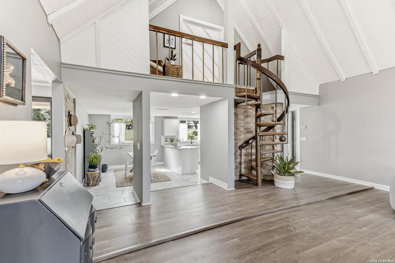 8433 Oak Thicket San Antonio TX 78255