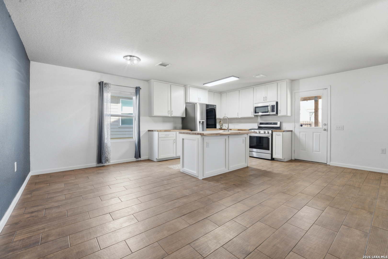 723 Pelican Landing San Antonio TX 78221