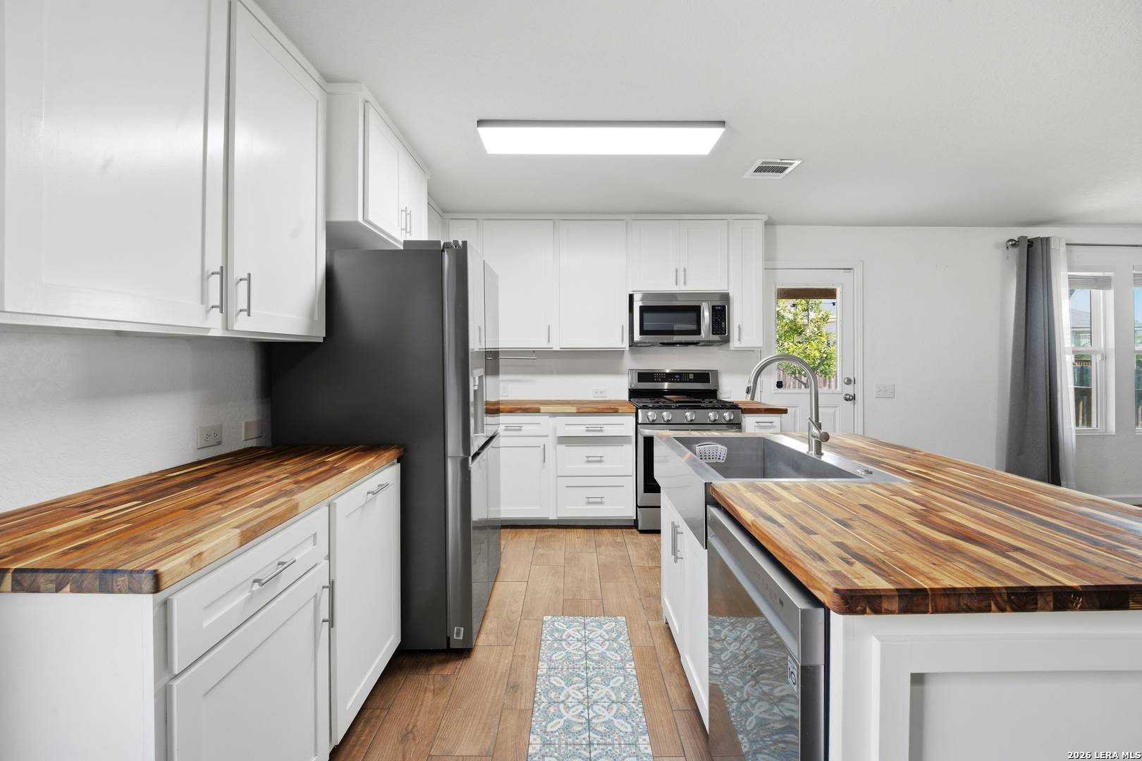 723 Pelican Landing San Antonio TX 78221