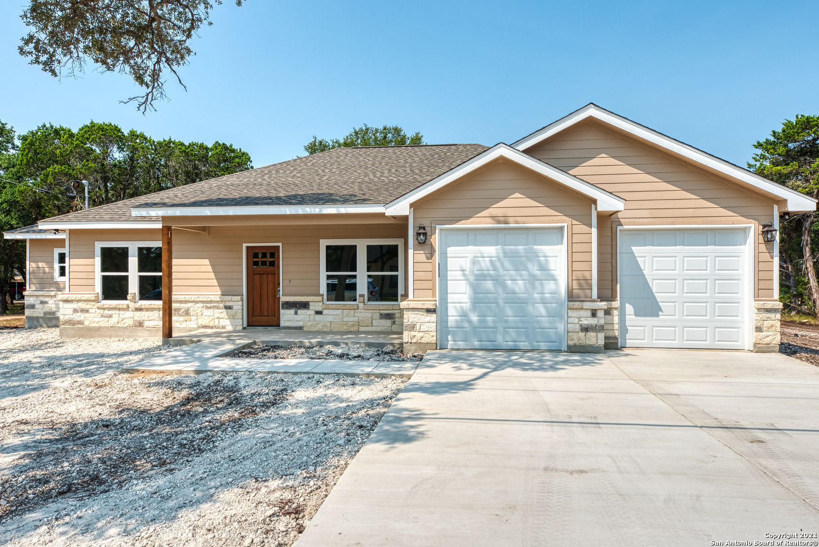 1122 Marlys Avenue Canyon Lake TX 78133