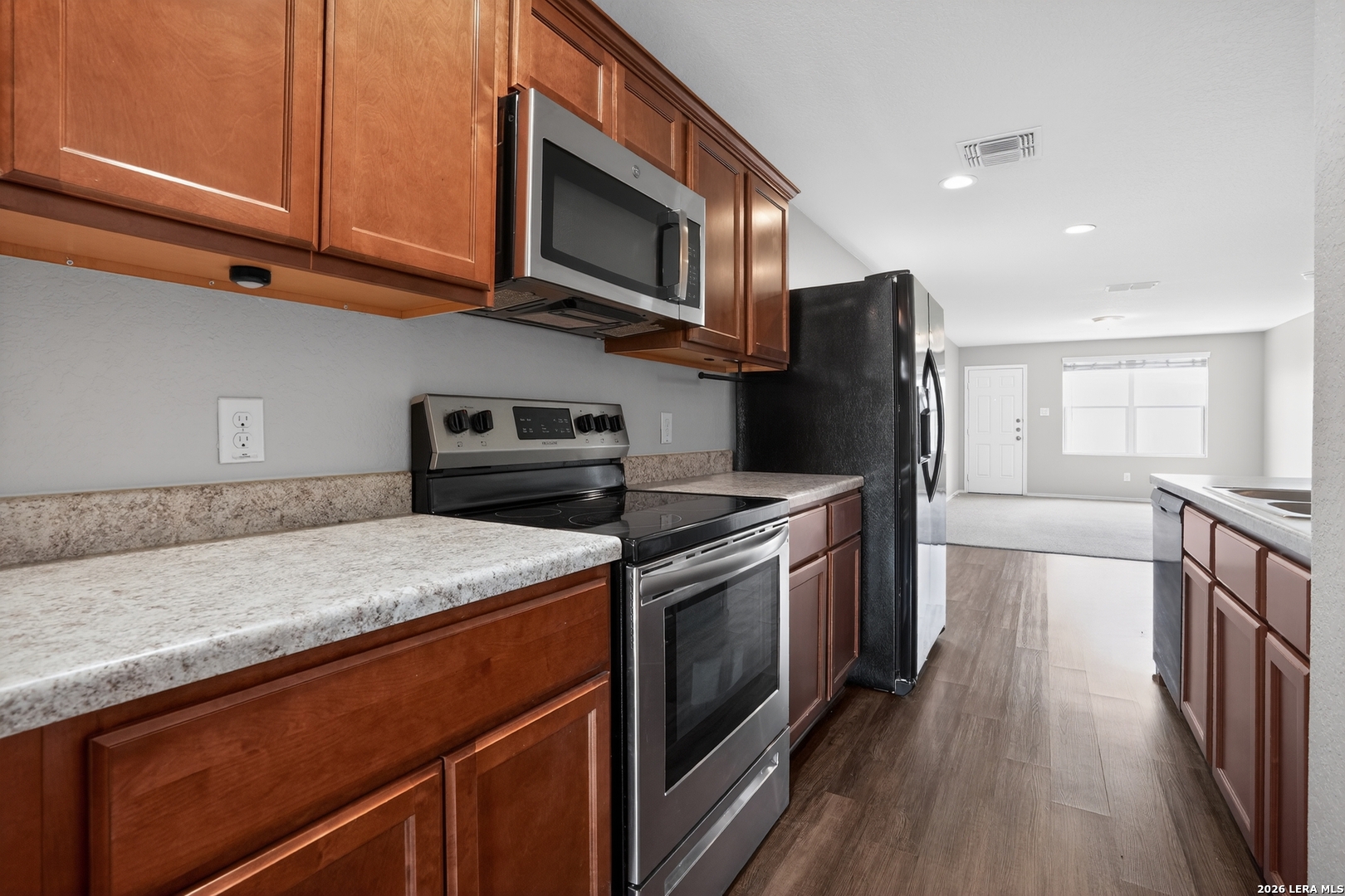 906 Bryson Meadow San Antonio TX 78245