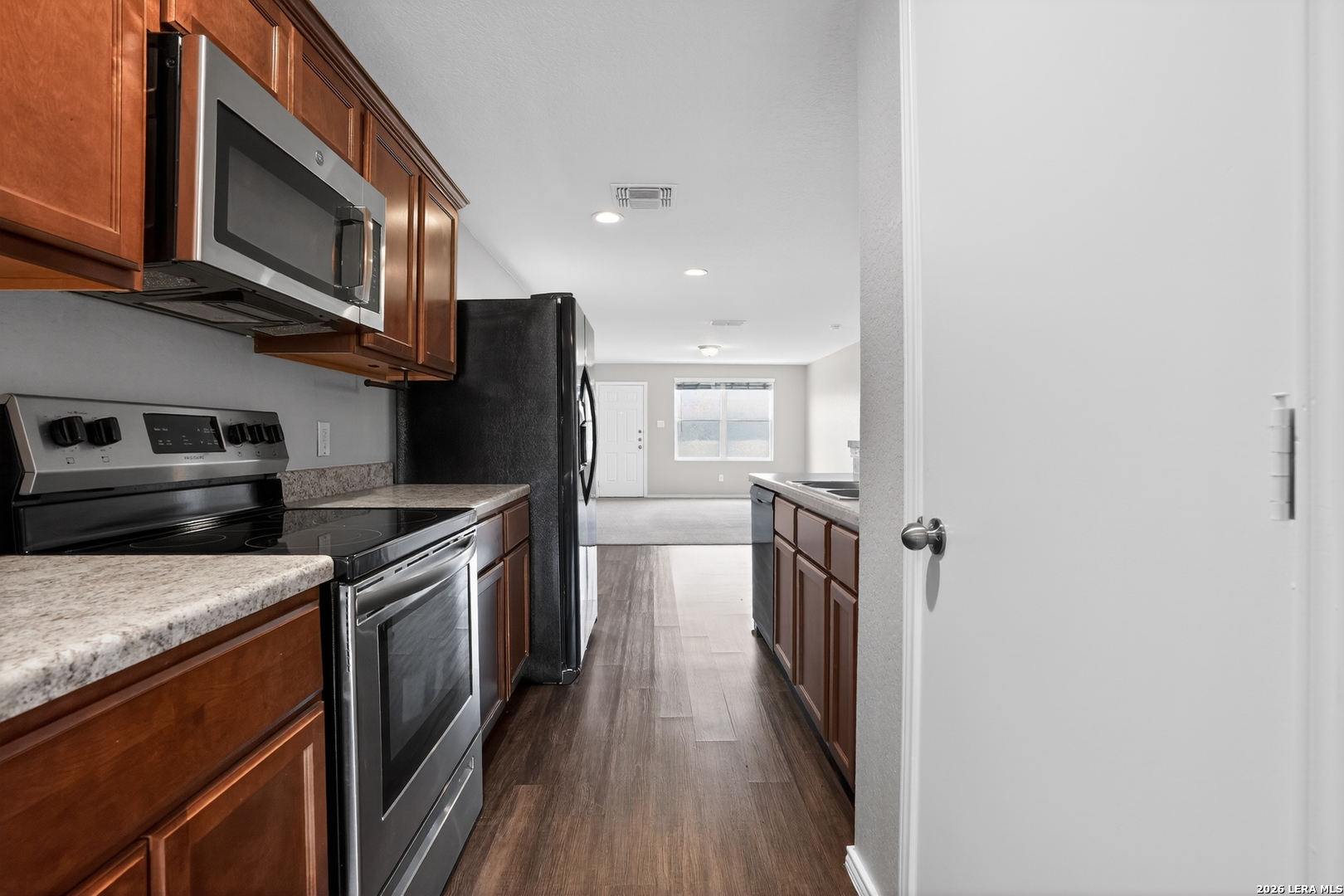 906 Bryson Meadow San Antonio TX 78245