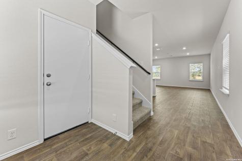 124 Pigeon Green San Antonio TX 78253