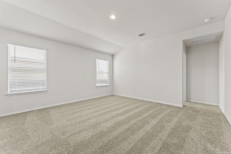 124 Pigeon Green San Antonio TX 78253