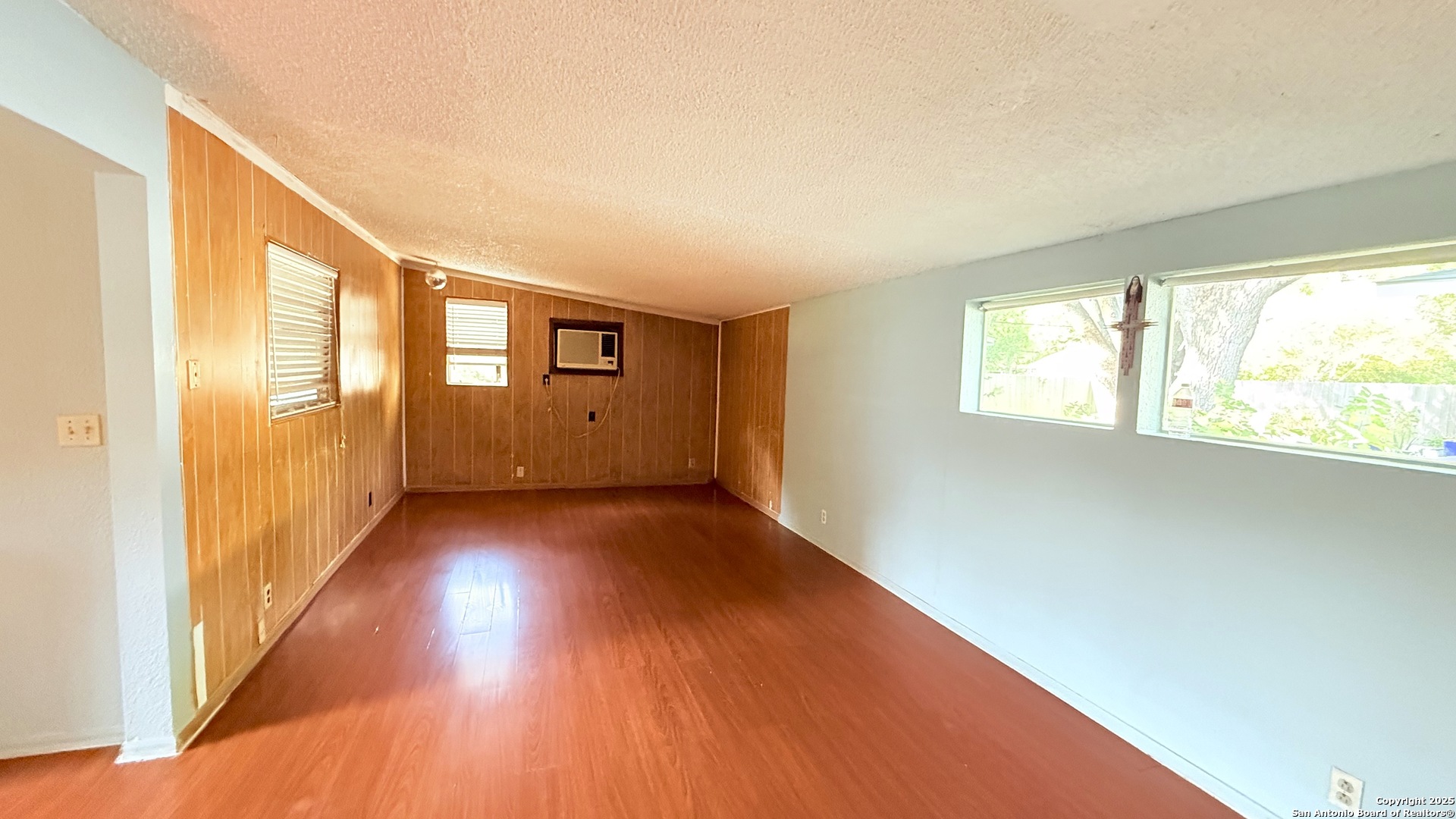122 Newport San Antonio TX 78218
