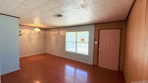 122 Newport San Antonio TX 78218
