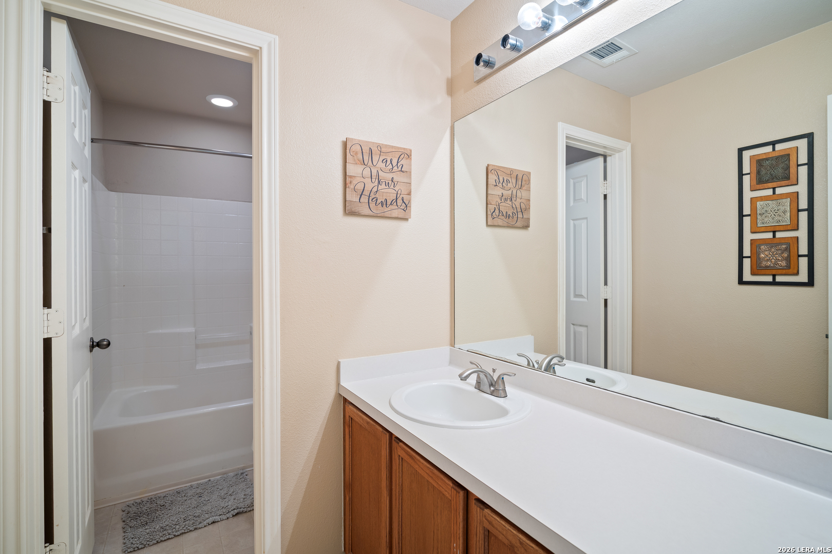 121 Happy Trail Cibolo TX 78108