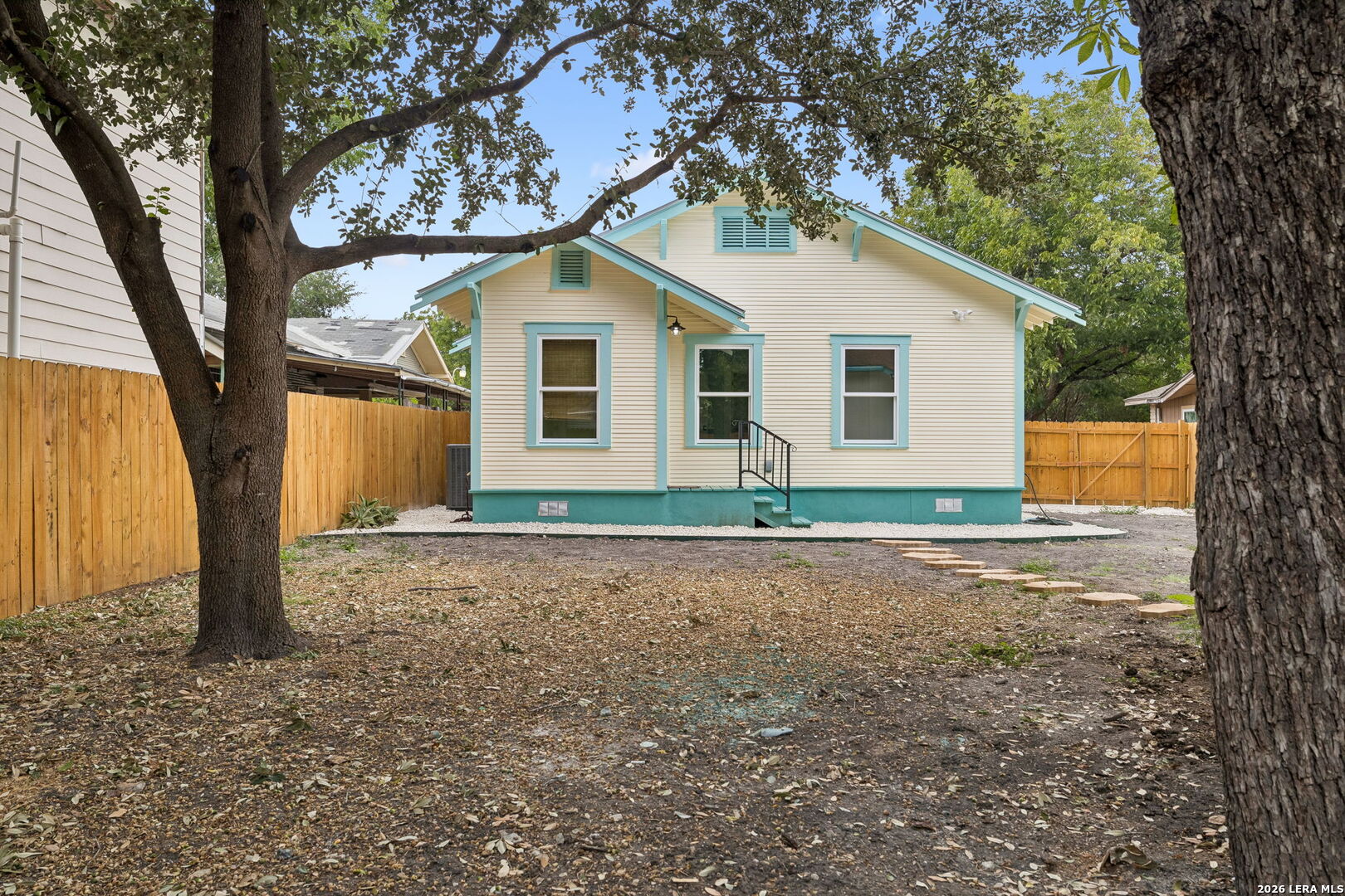318 Devine San Antonio TX 78210