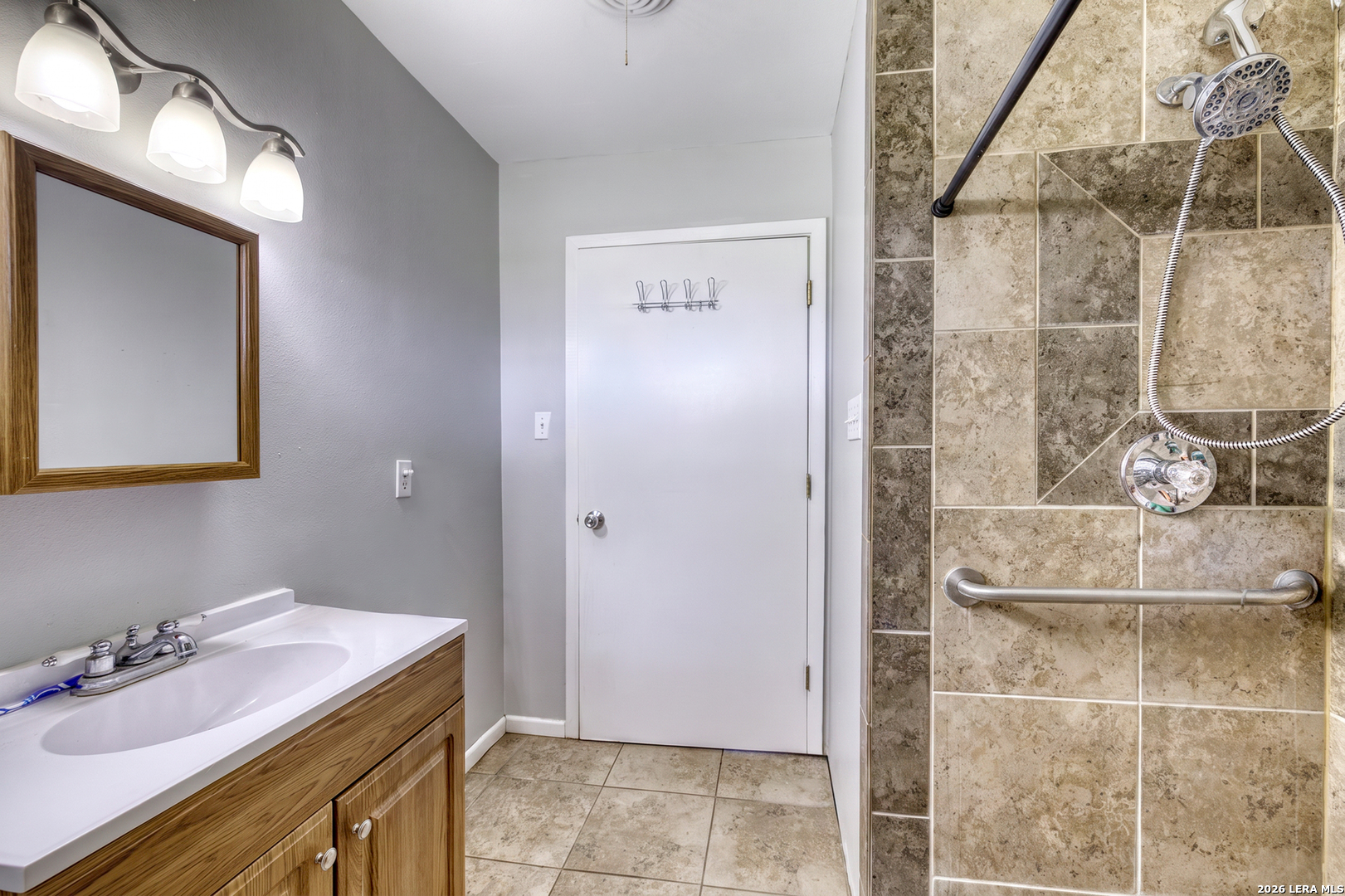 1019 E Leona Road Uvalde TX 78801