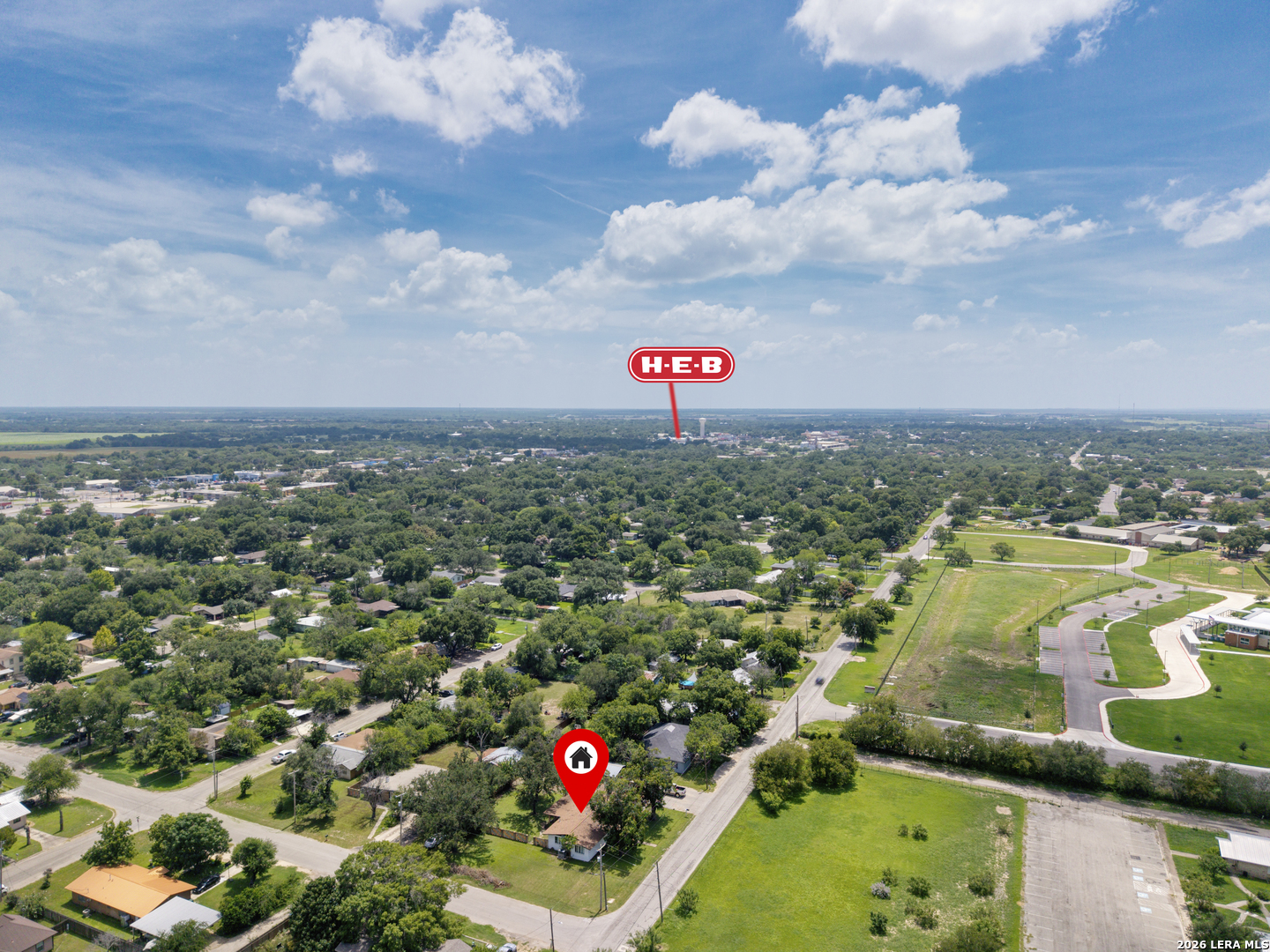 1019 E Leona Road Uvalde TX 78801