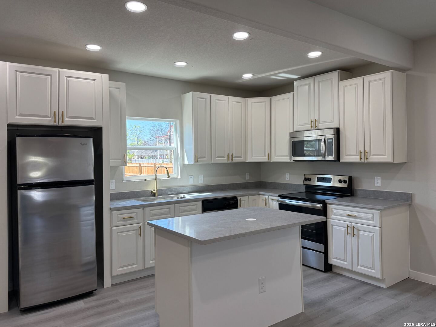 1822 Monterey San Antonio TX 78207