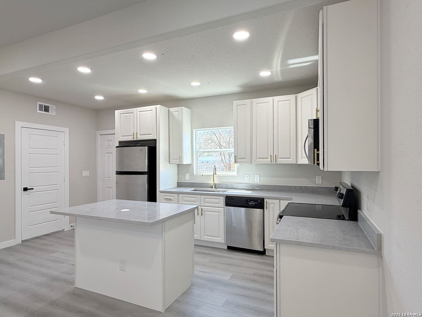 1822 Monterey San Antonio TX 78207