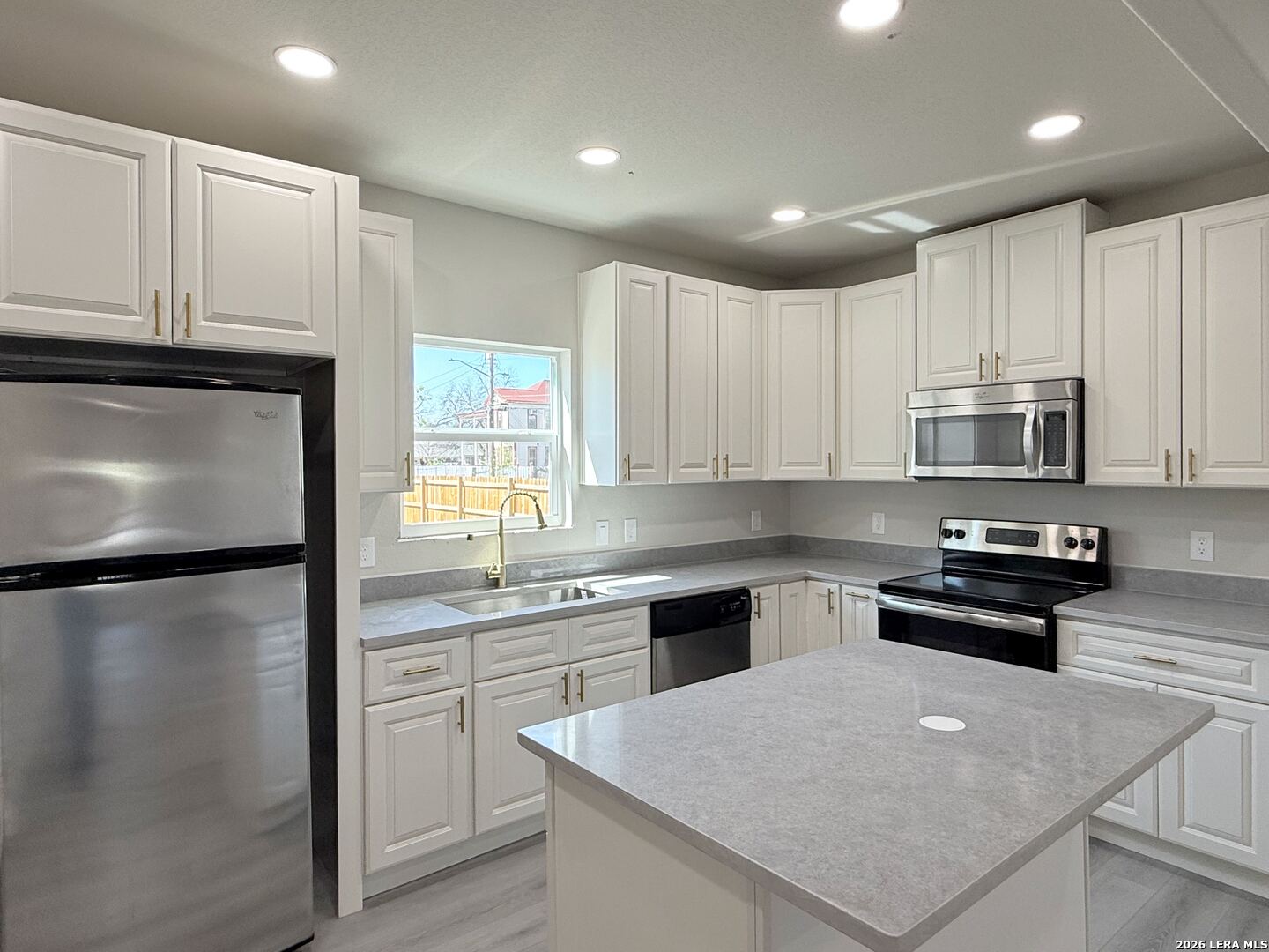 1822 Monterey San Antonio TX 78207