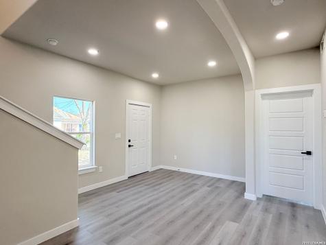 1822 Monterey San Antonio TX 78207