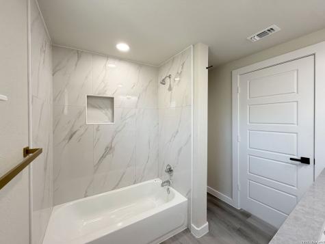 1822 Monterey San Antonio TX 78207