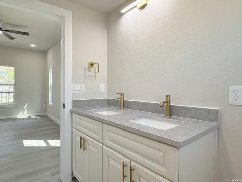 1822 Monterey San Antonio TX 78207