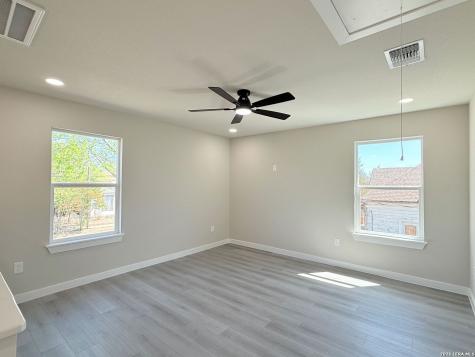 1822 Monterey San Antonio TX 78207