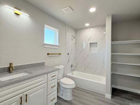 1822 Monterey San Antonio TX 78207