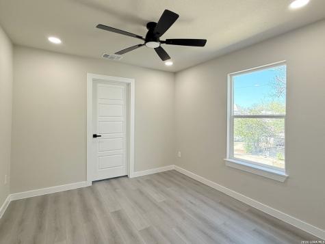 1822 Monterey San Antonio TX 78207