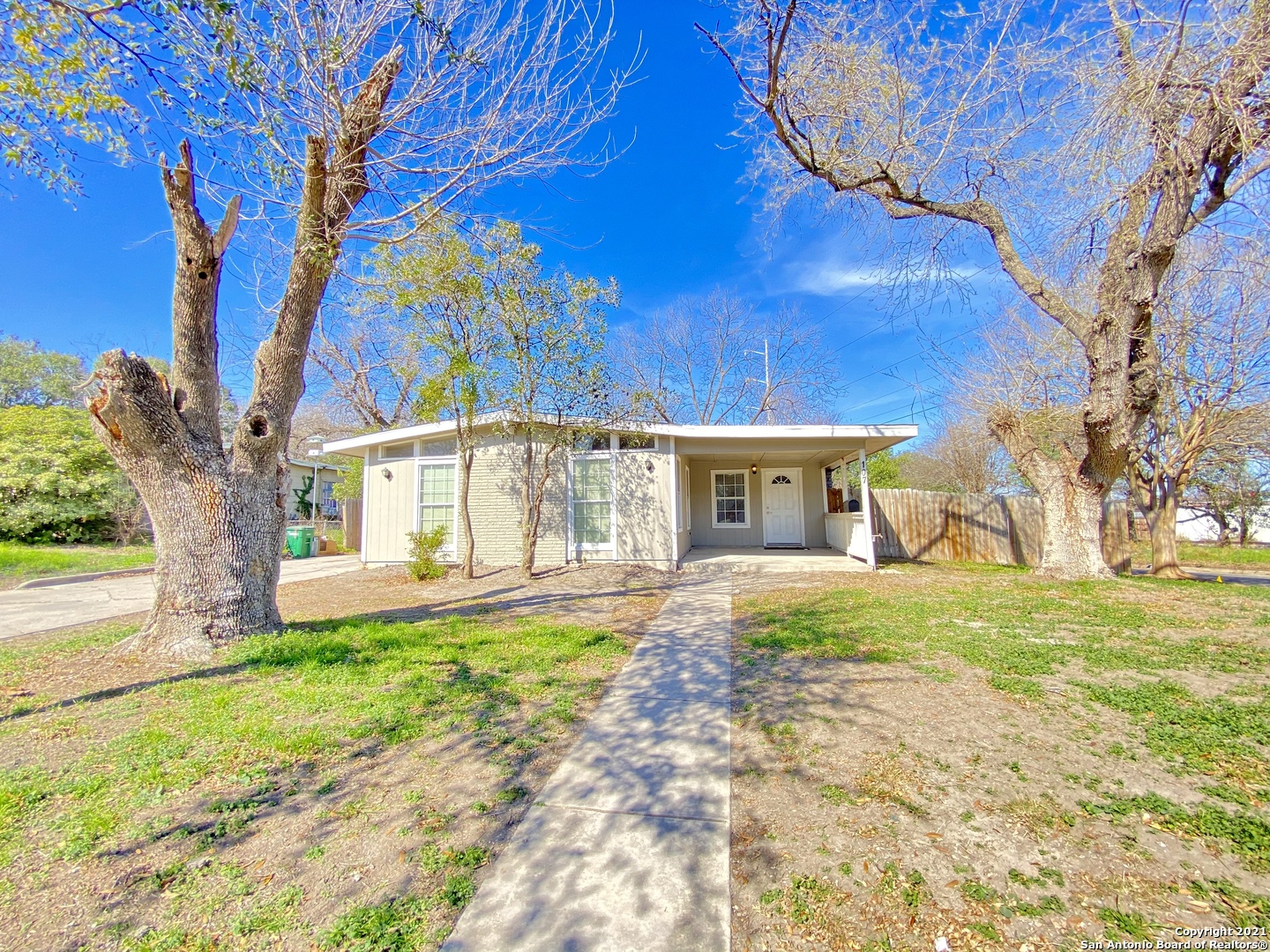 107 Greenhill Pass San Antonio TX 78213