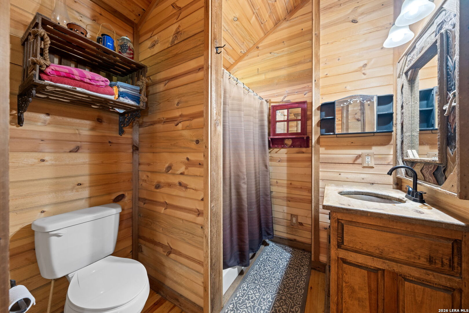 1653 Gellermann Fredericksburg TX 78624