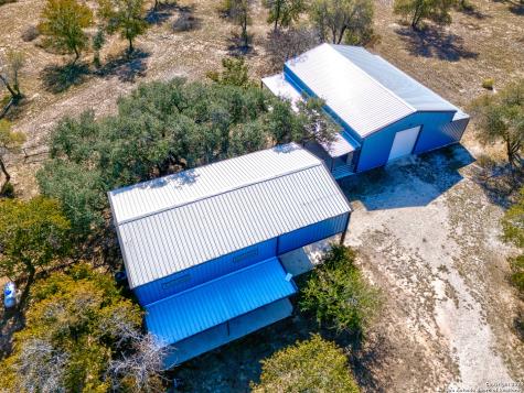 144 County Road 7725 Natalia TX 78059