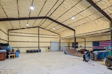 144 County Road 7725 Natalia TX 78059