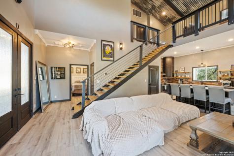 144 County Road 7725 Natalia TX 78059