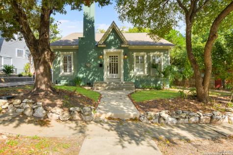 120 Queens Crescent Street San Antonio TX 78212