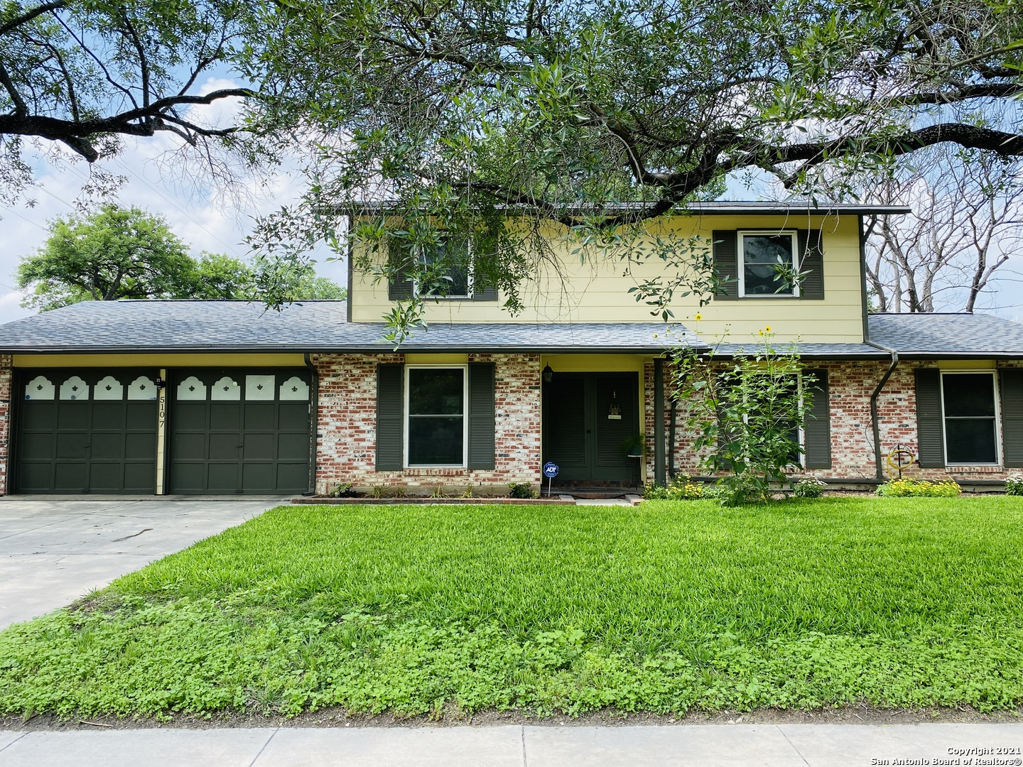 5107 Merlin Drive San Antonio TX 78218
