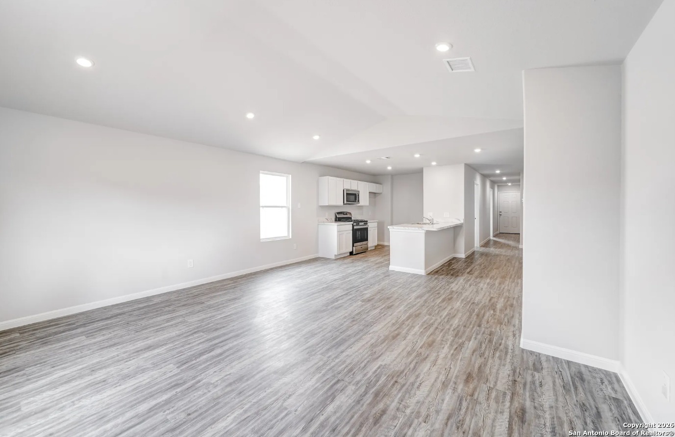 101 Boulder Ridge Drive Cuero TX 77594
