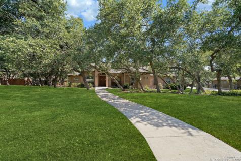 1131 Saddle Horse San Antonio TX 78260