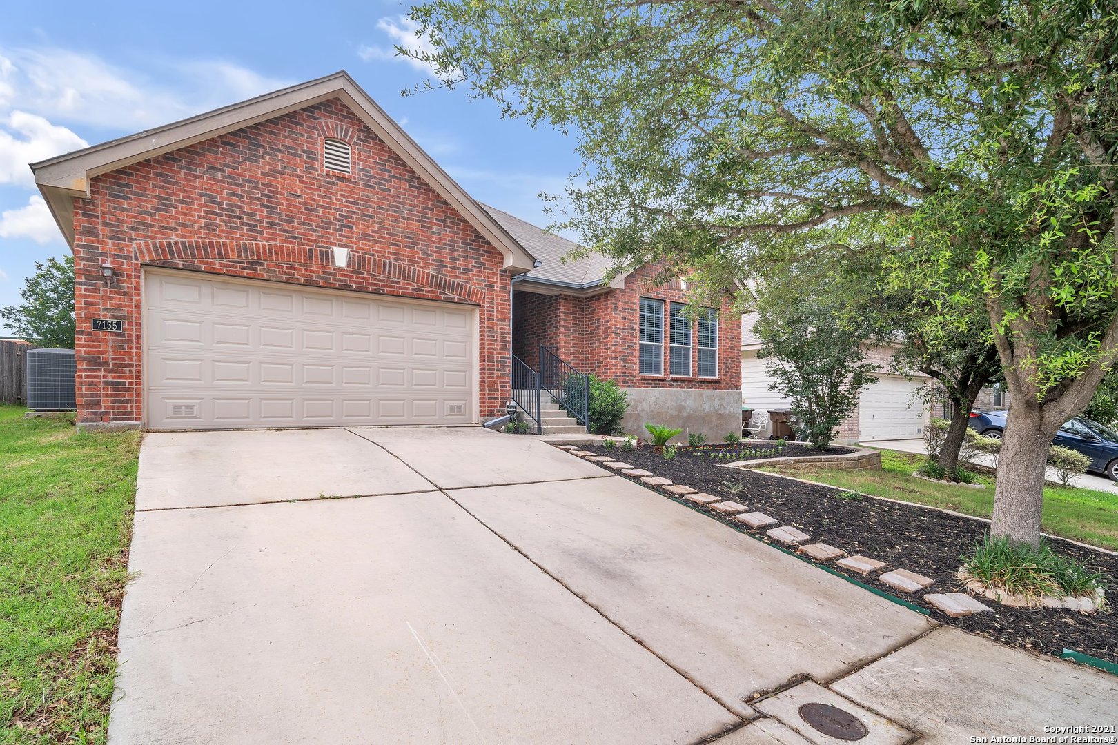 7135 Capricorn Way Converse TX 78109