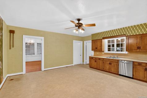 101 Fahr Drive Poth TX 78147