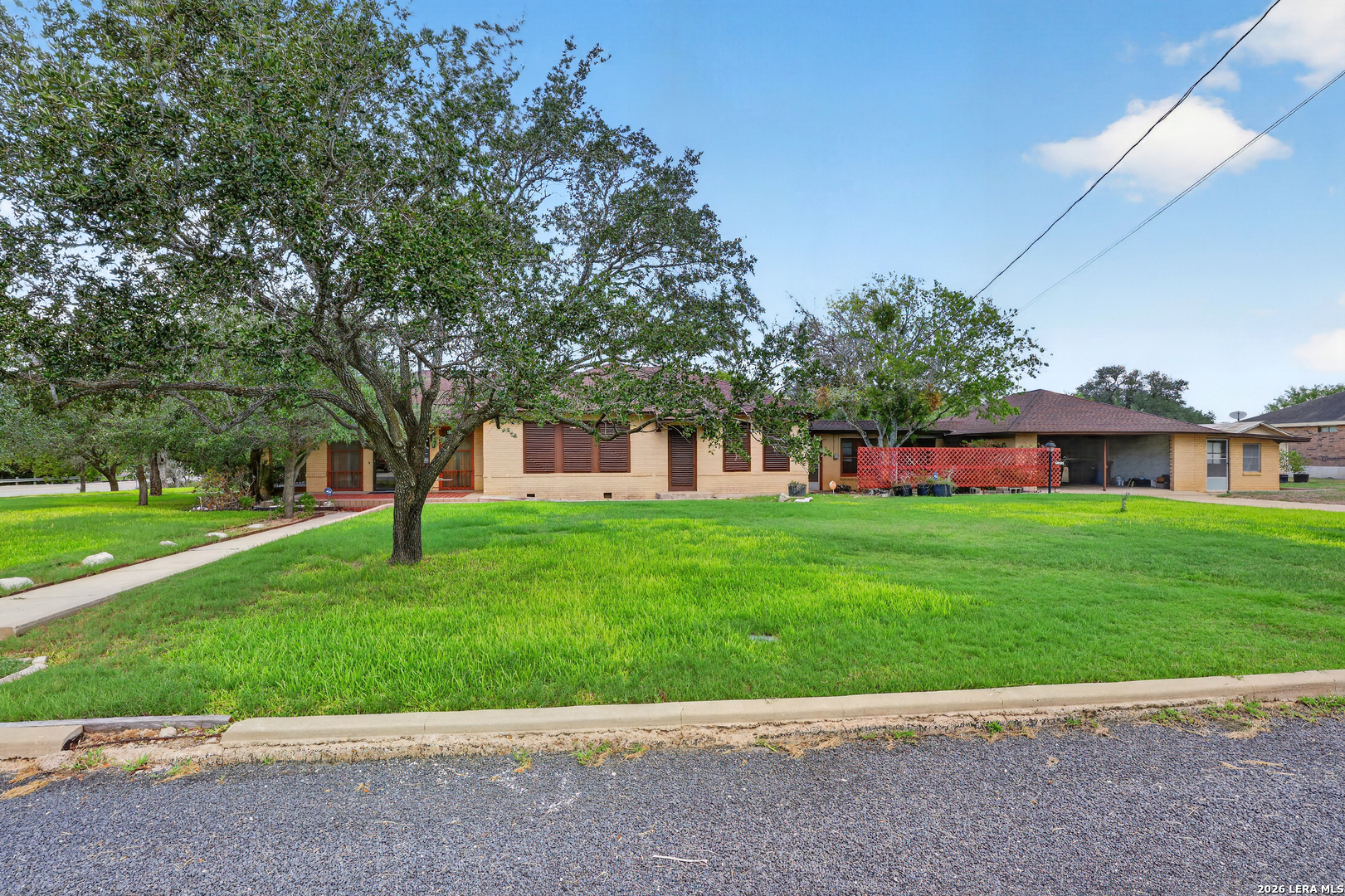 101 Fahr Drive Poth TX 78147