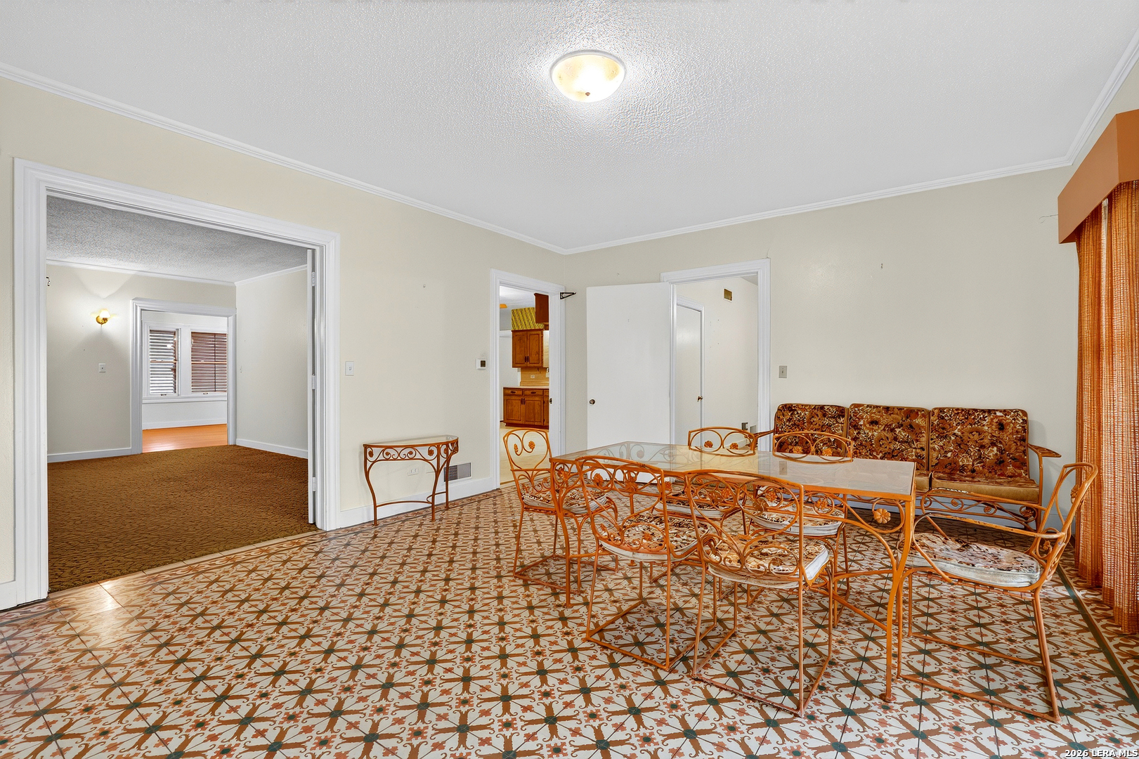 101 Fahr Drive Poth TX 78147