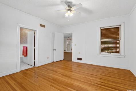 101 Fahr Drive Poth TX 78147