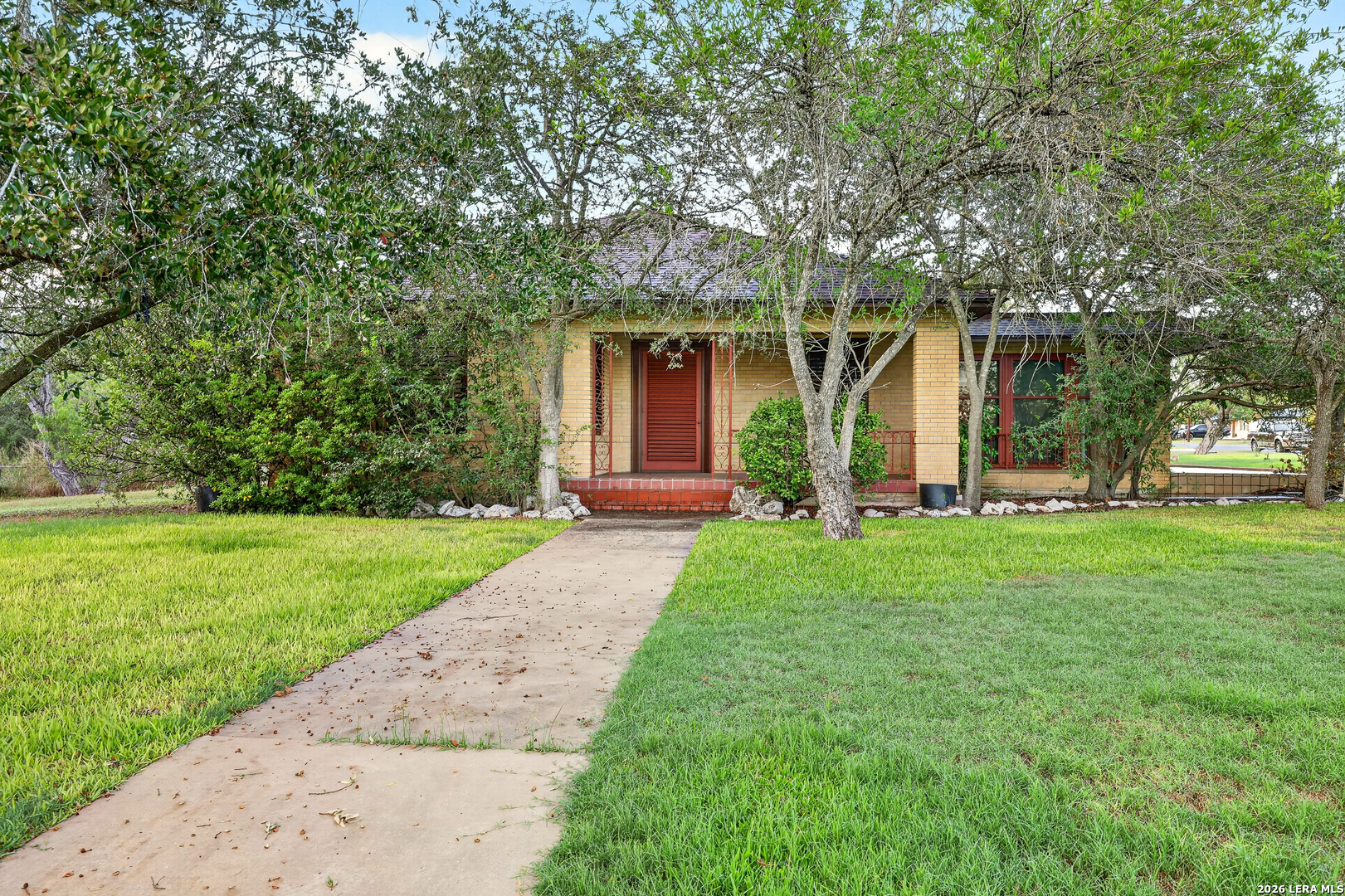 101 Fahr Drive Poth TX 78147