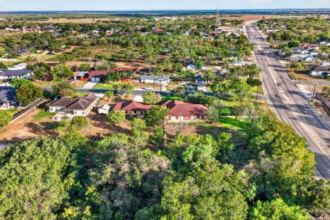 101 Fahr Drive Poth TX 78147