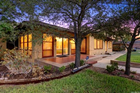 101 Fahr Drive Poth TX 78147
