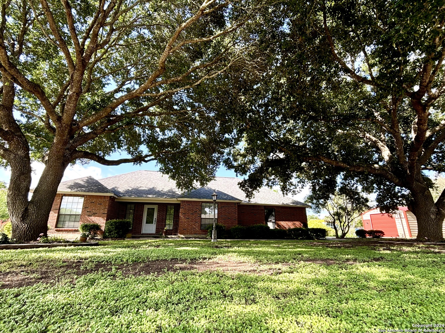 198 Lakeside Drive Seguin TX 78155