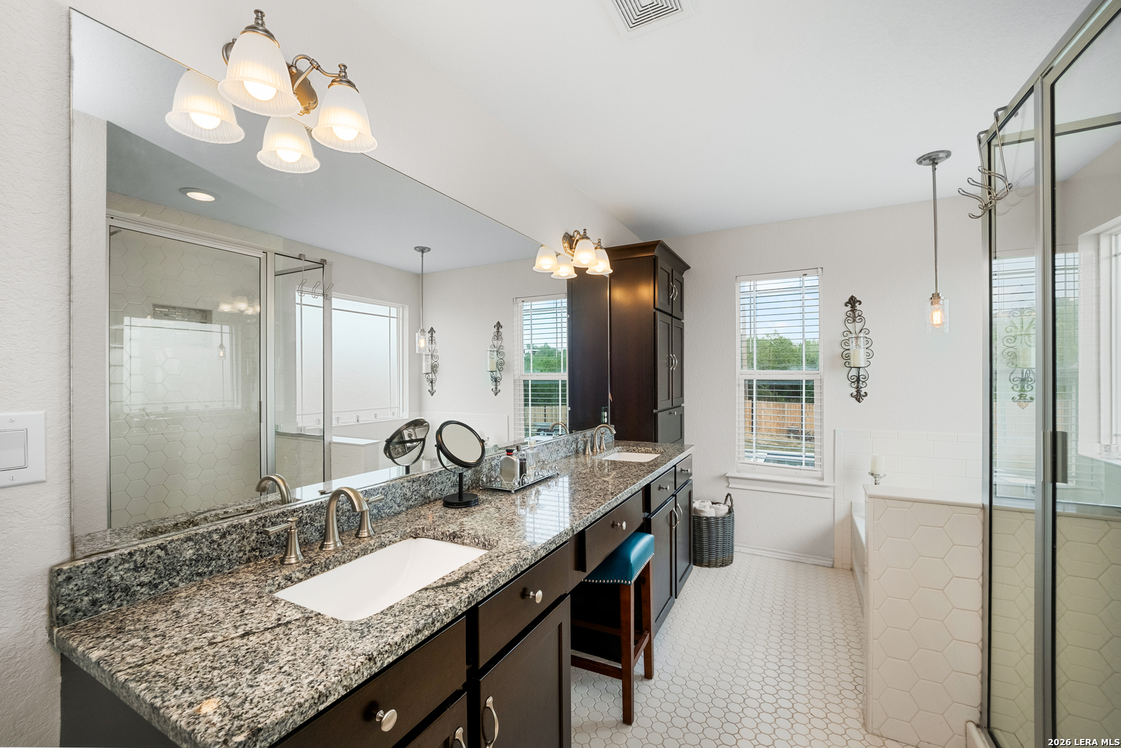 7215 Avery Road Live Oak TX 78233