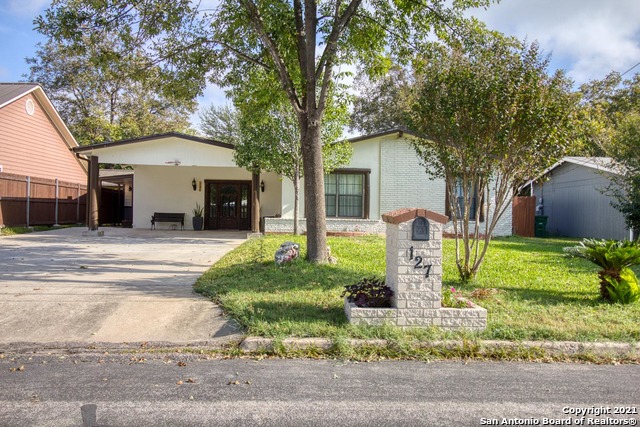 127 Middlebury Drive San Antonio TX 78217