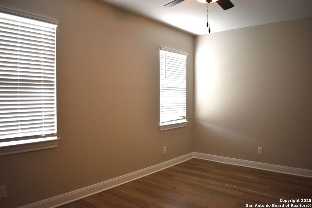 9210 Espadrille Run Converse TX 78109
