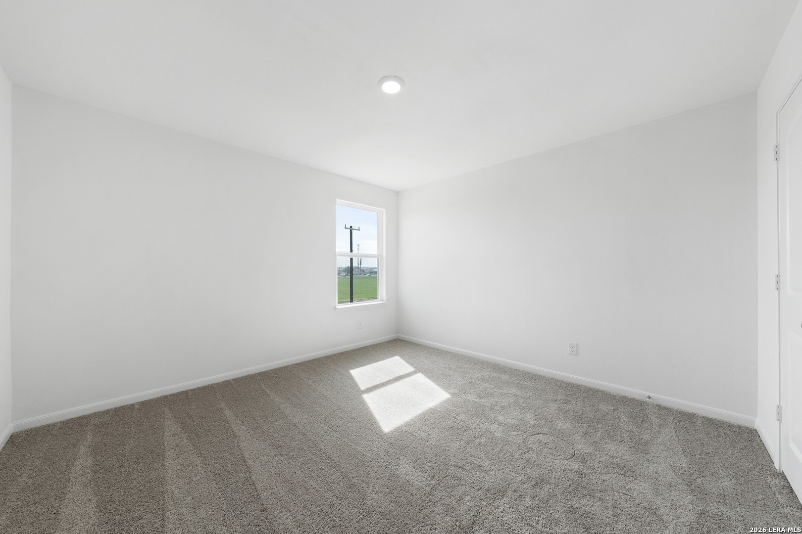 16174 Farmer Lytle TX 78052
