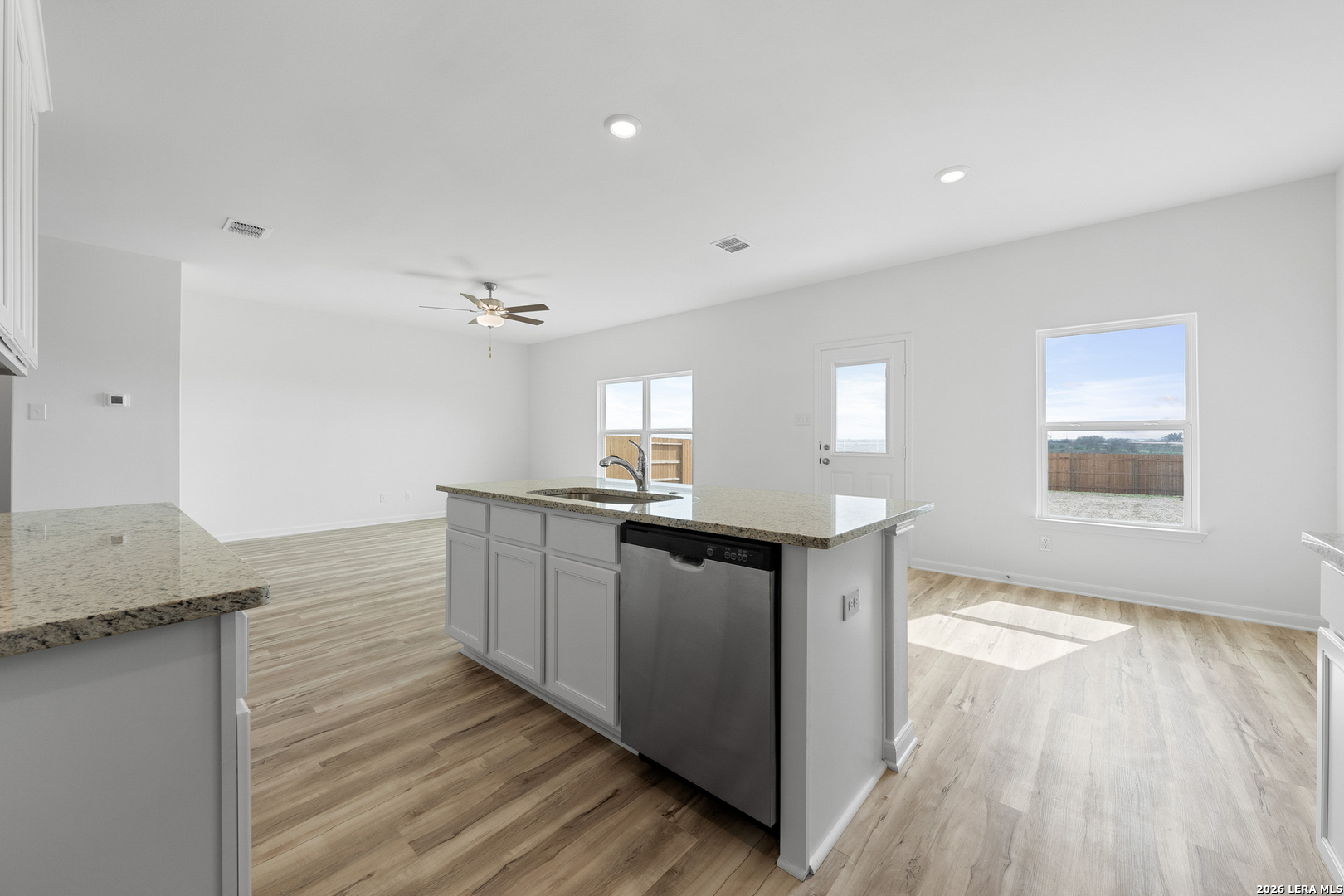 16174 Farmer Lytle TX 78052