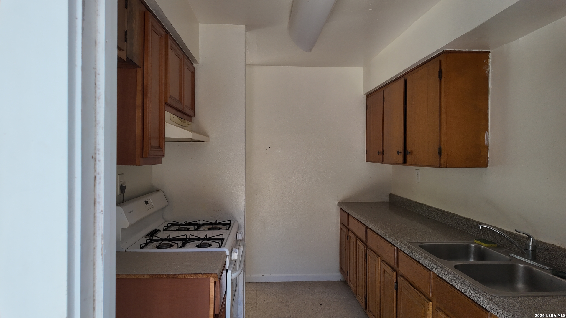 2306 Valencia San Antonio TX 78237