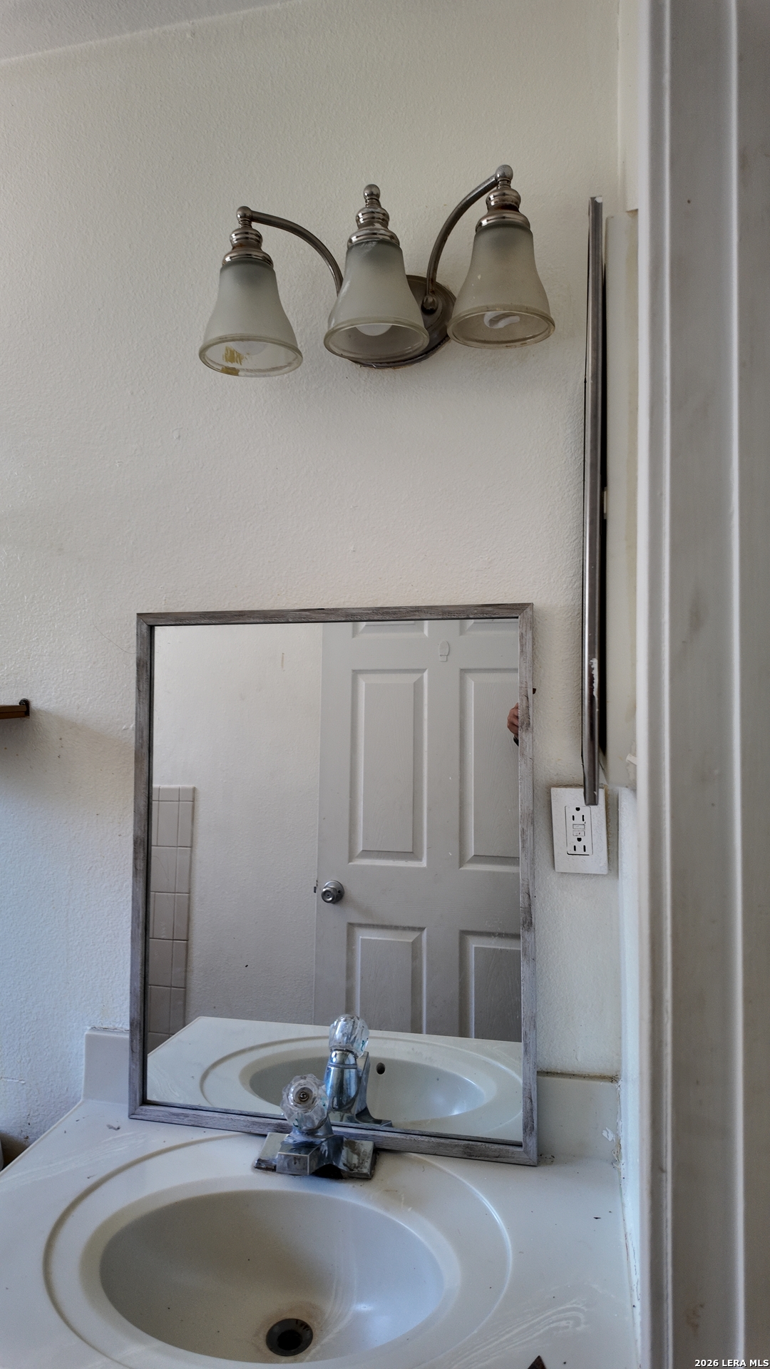 2306 Valencia San Antonio TX 78237